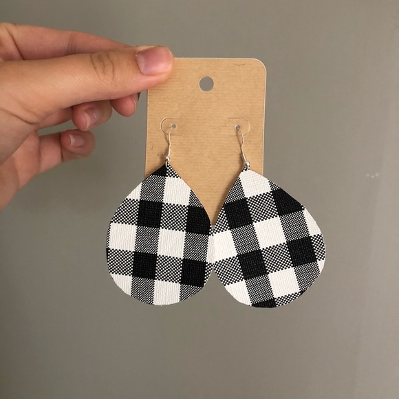 Leather Earrings - Picture 2 of 6